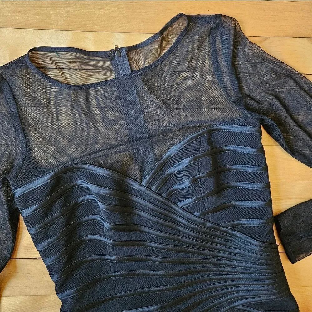 JS Collections Vintage 2000s Fishnet Blouse - Picture 3 of 9